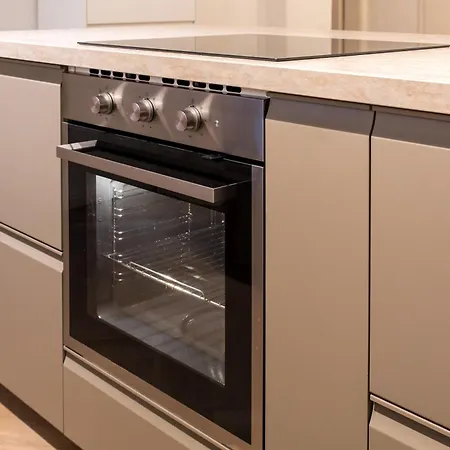 Modernes Design-apartment Mit Grosser Kueche In Augsburger Altstadt Kapuzinergasse * Aψβούργη