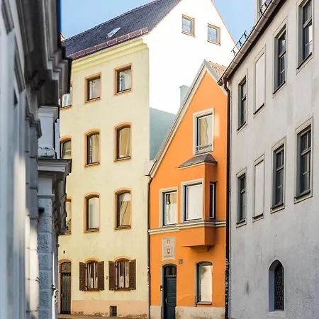 Modernes Design-apartment Mit Grosser Kueche In Augsburger Altstadt Kapuzinergasse Appartement